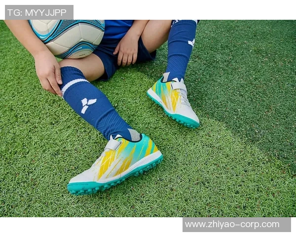 球星同款足球鞋价格亲民 让你也能拥有顶级运动装备