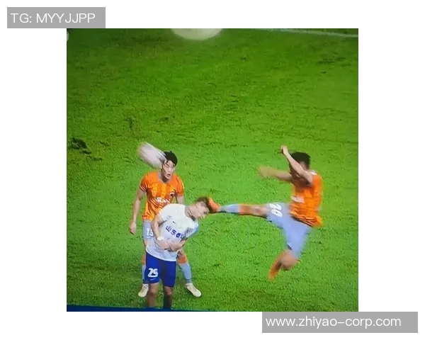 足球技巧之王：揭秘顶级球员经典过人招数与实战应用分析