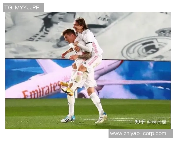 足球球星精彩庆祝时刻集锦感受胜利的激情与荣耀